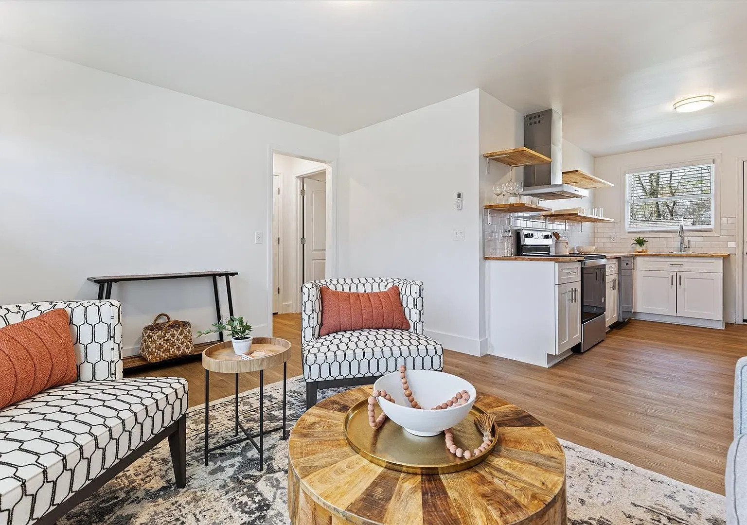 Updated East Nashville Condo for Rent! — Photo 3