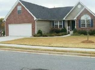 970 Creek Cove Way, Loganville, GA 30052