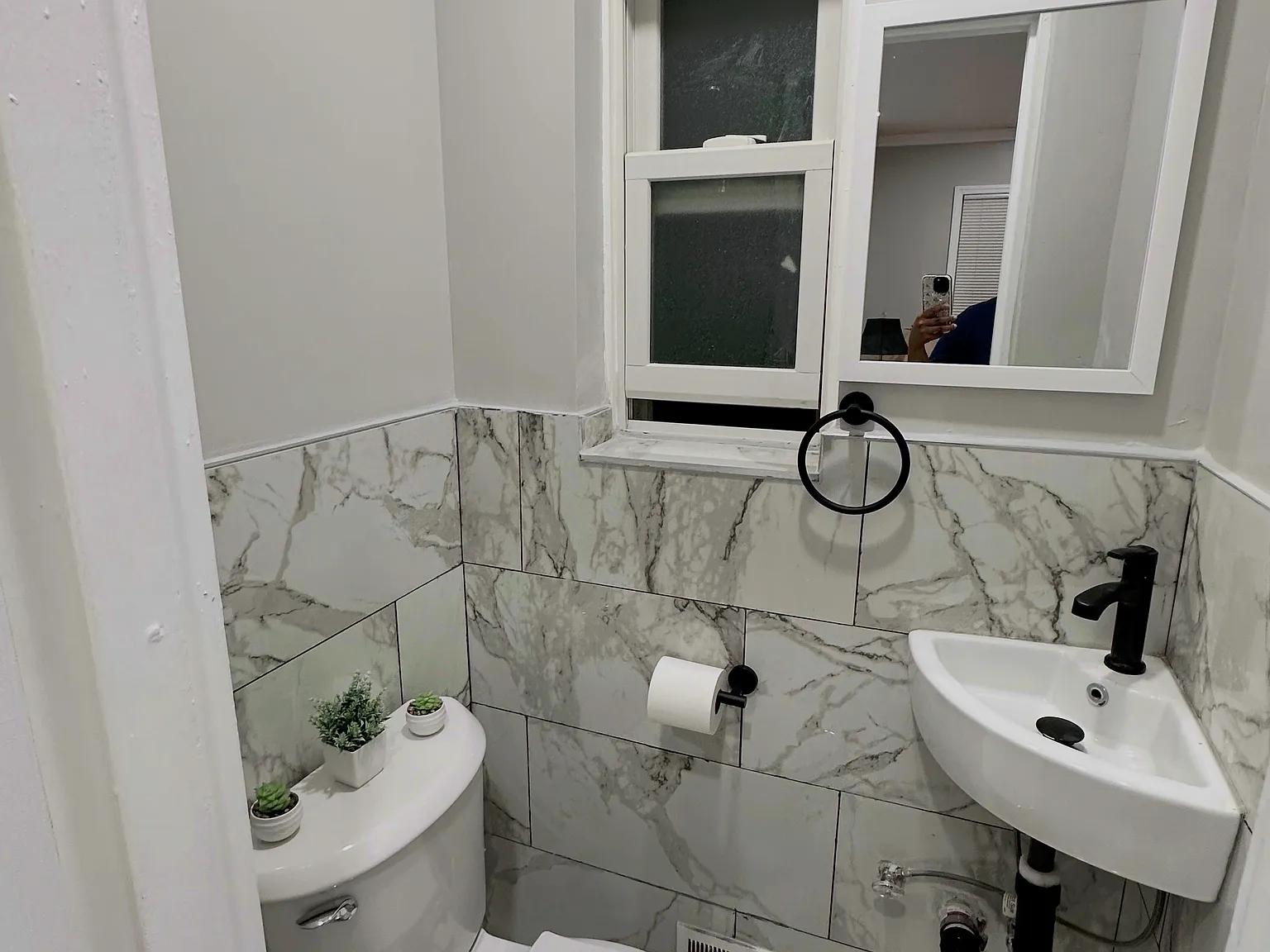 3 bed, $3,777 — Photo 2