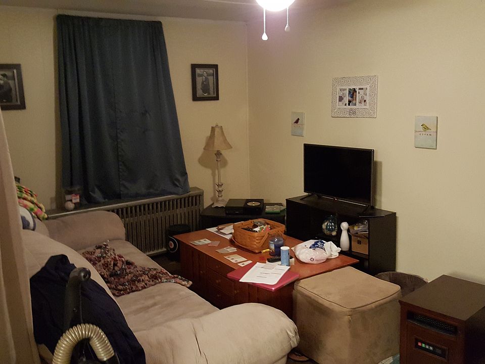 2nd image of 2687 W Philadelphia Ave