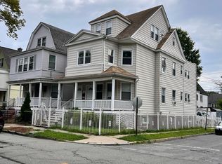498 Norwood St, East Orange, NJ 07018