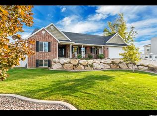 2755 W 2850 S, Syracuse, UT 84075