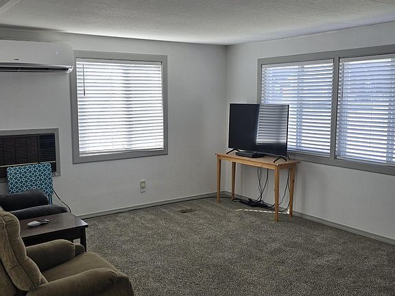 3rd image of 508 N 7th St
