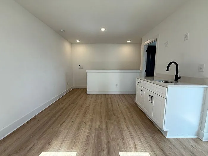 102 Duke St #3 — Photo 22