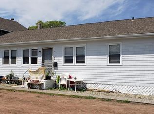 28 Melba St APT 2, Milford, CT 06460