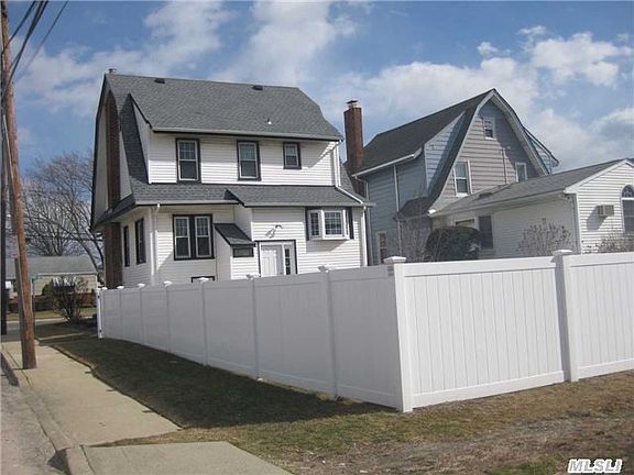 2nd image of 3238 Weidner Ave