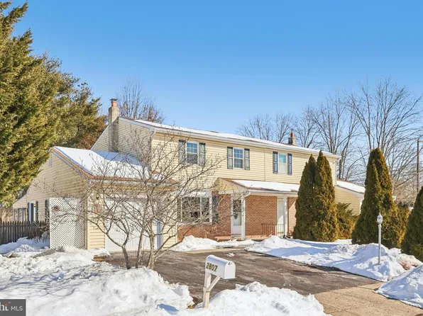 2807 Truman Dr, Hatfield, PA 19440