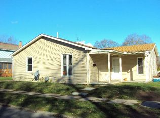 44 Riley St, Newark, OH 43055