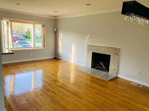 Great Room with Granite Fireplace