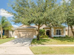 13515 Madison Dock Rd, Orlando, FL 32828