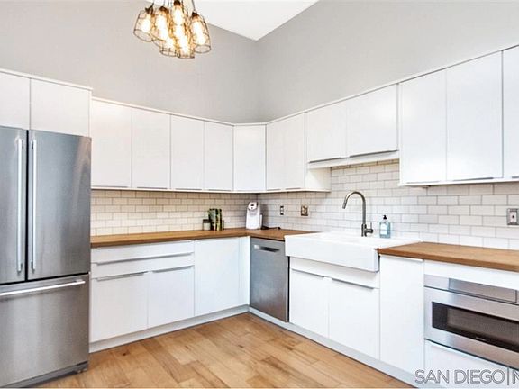 3rd image of 1601 Kettner Blvd Unit 25