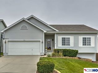 14926 Meredith Ave, Omaha, NE 68116