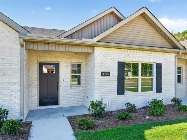 405 Clyde Ln, Hartselle, AL 35640