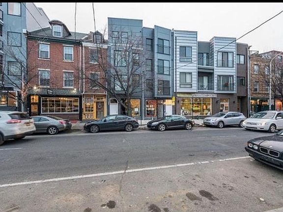 2nd image of 618 N 2nd St Unit 2
