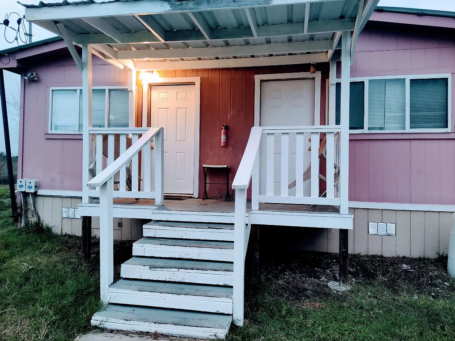 KV-A&B — Photo 1