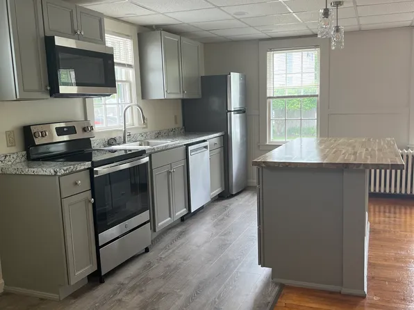 14 Myrica Ave APT 2, Rye, NH 03870