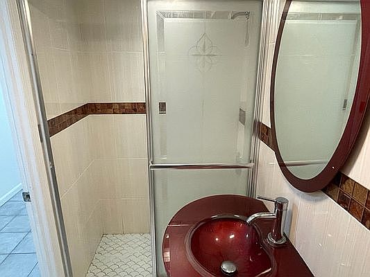 5th image of 24-45 80th St #1
