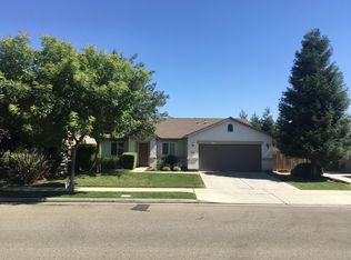 4634 W Nellis Ave, Visalia, CA 93277