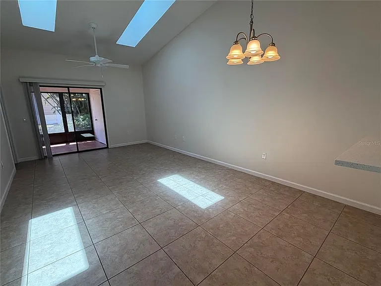 2926 63rd St W — Photo 12