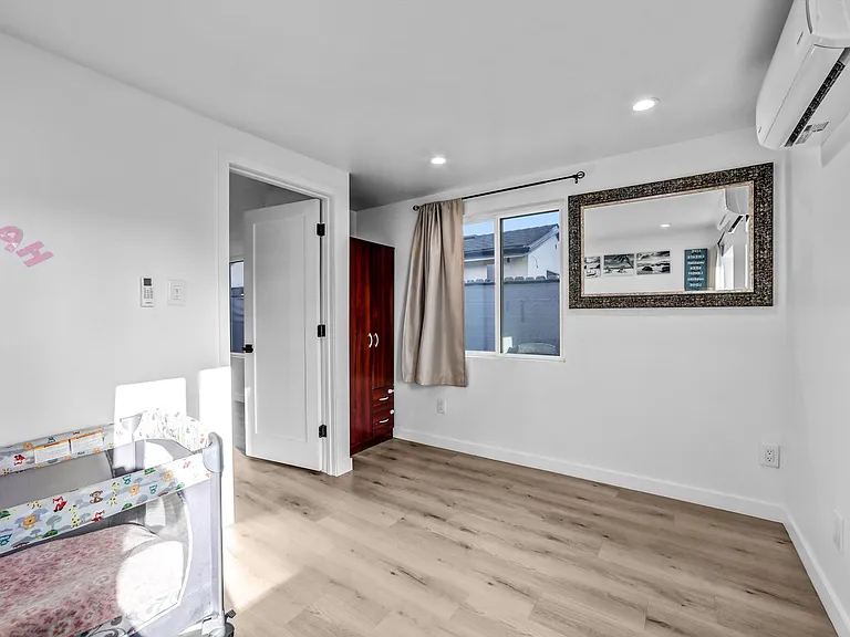 other look at the 3rd bedroom