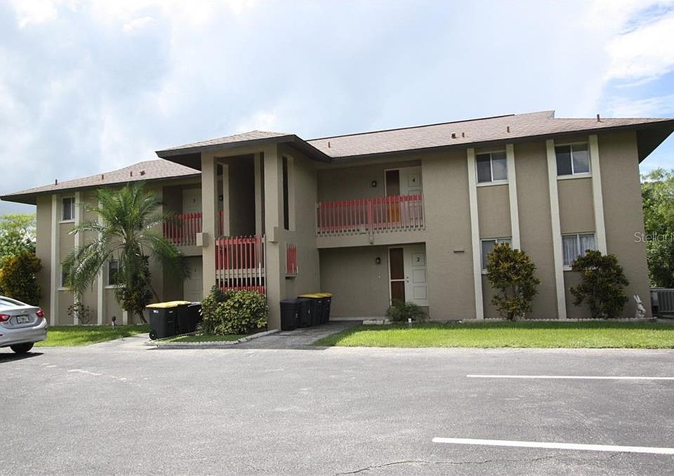 1st image of 2705 Magdalina Dr APT 4