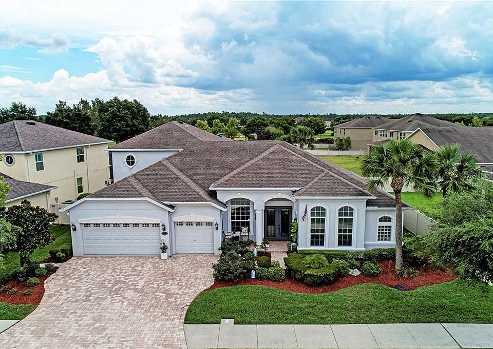 1st image of 20268 Ravens End Dr