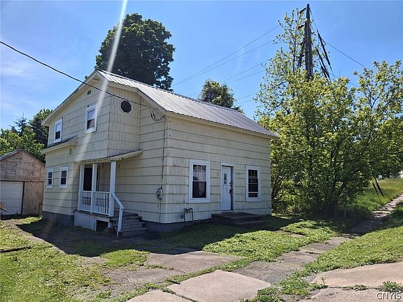 2nd image of 4 East St