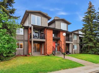 6400 NW Coach Hill Rd SW #723, Calgary, AB T3H1B8