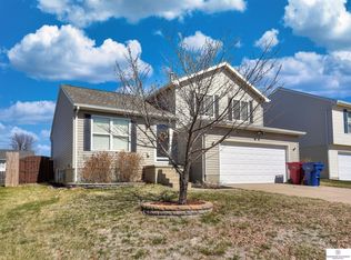 15408 Reynolds St, Bennington, NE 68007