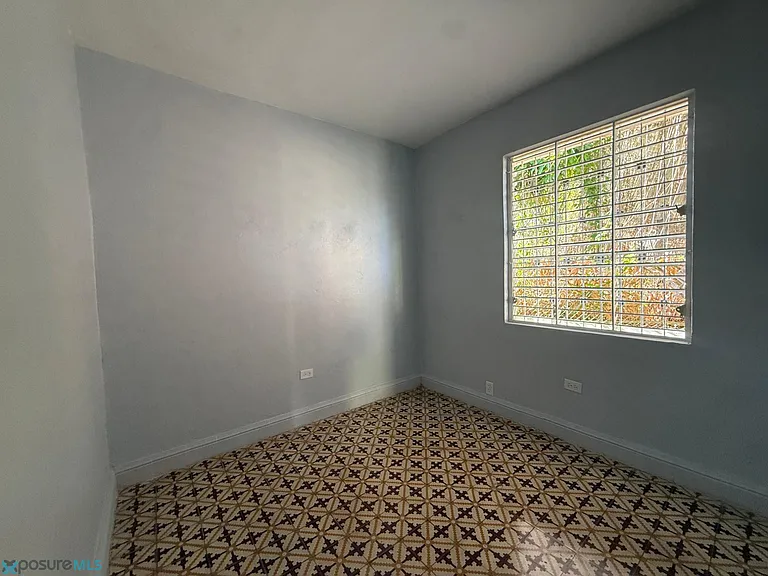 515 Calle Espana #1 — Photo 10