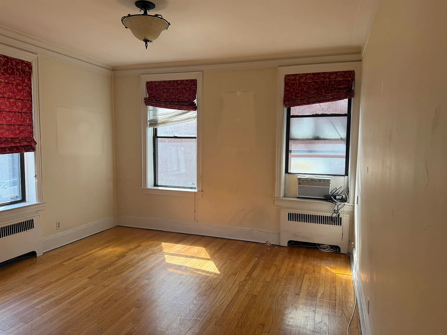 1 bed, 1.0 bath, $3,200 — Photo 2