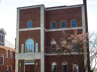 4602 Kenmore Dr NW, Washington, DC 20007