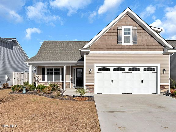 2nd image of 3884 Stone Harbor Place