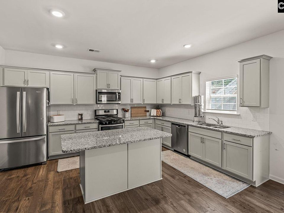 1st image of 446 Stone Hollow Dr