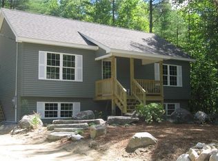 12 Stonehedge Dr, Bridgton, ME 04009