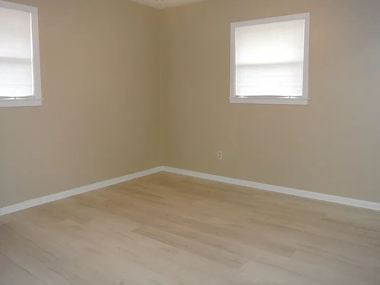 426 Cardinal Dr — Photo 15
