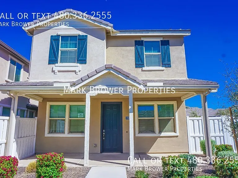 2268 S Henry Ln — Photo 1