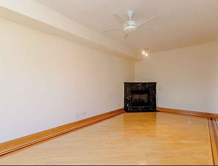 2nd image of 4516 S Vincennes Ave APT 2N
