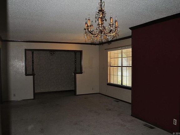 5th image of 7749 S 73rd Ave E