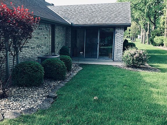 4th image of 202 Hidden Timbers Dr #8