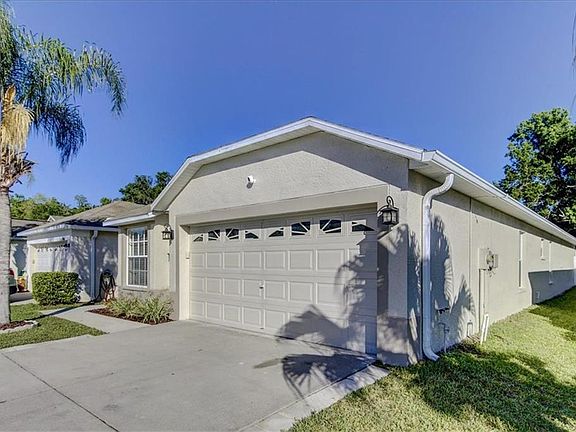 2nd image of 25807 Crippen Dr
