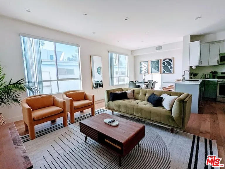 3726 Kelton Ave #202 — Photo 9