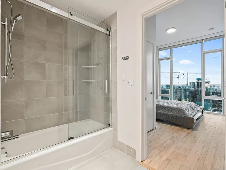 515 Church St #3011 — Photo 28