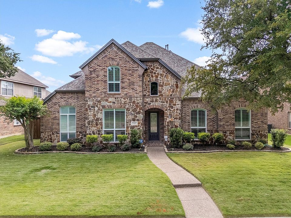 1st image of 15385 Mountain View Ln