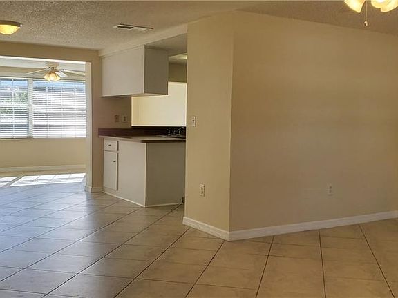5th image of 8500 Lincolnshire Dr