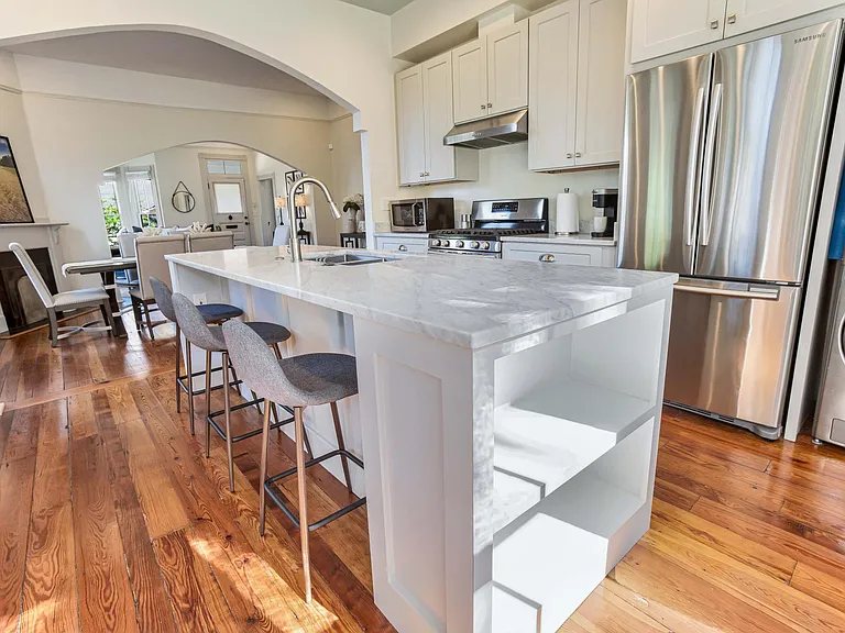 2506 Jefferson St — Photo 21