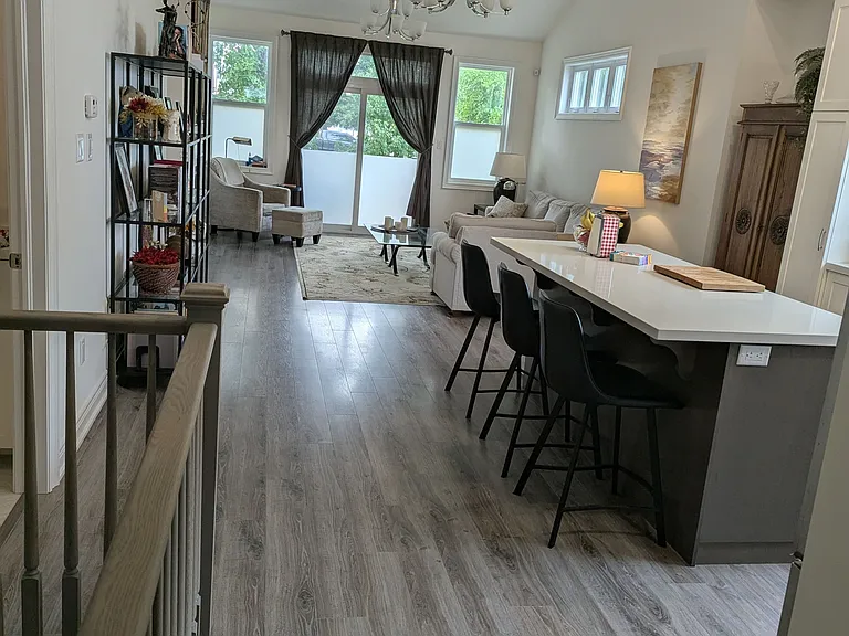 2 Paradise Grv — Photo 11
