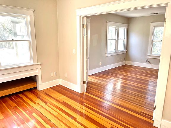 Back Unit Bedroom