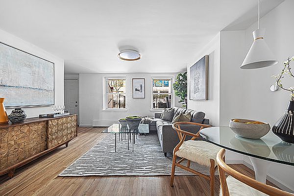 1st image of 200 Montrose Ave #1