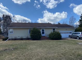 713 Maple Dr, Aurora, MN 55705